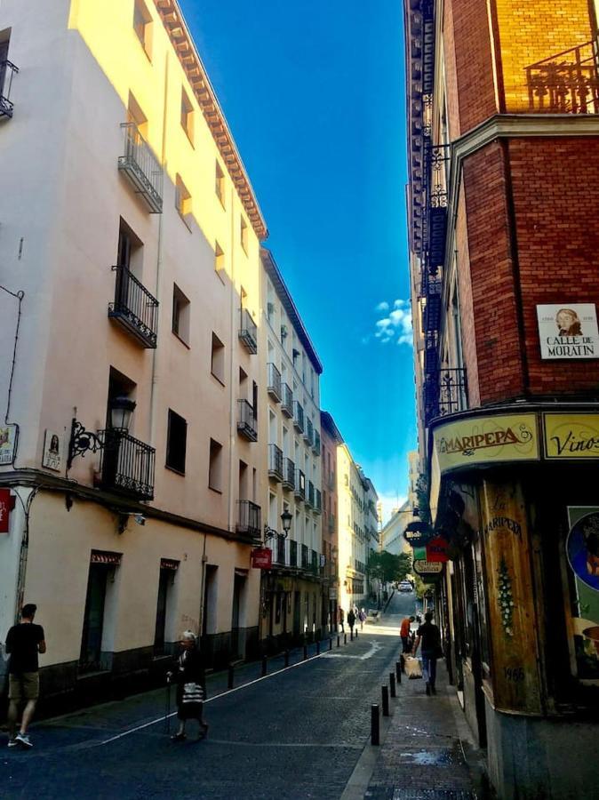 Precioso Atico Con Terraza En El Centro De Madrid Amazing Penthouse In Madrid Center Apartment Exterior photo